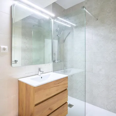 Byp Canterbury Centro By Keyhom Apartment